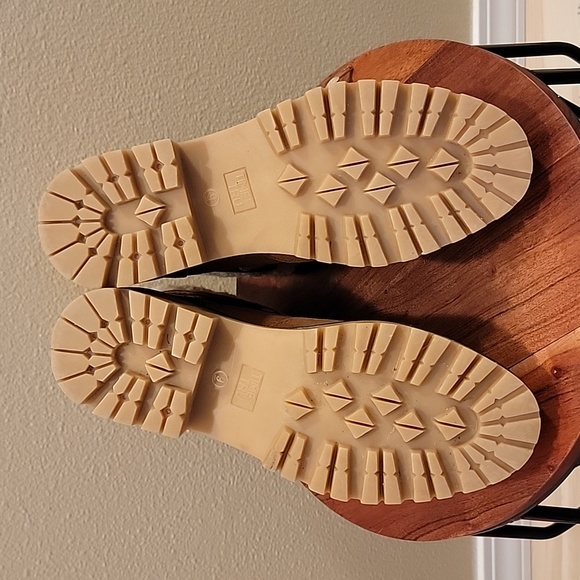 TIME TRU - Picture 6 of 7